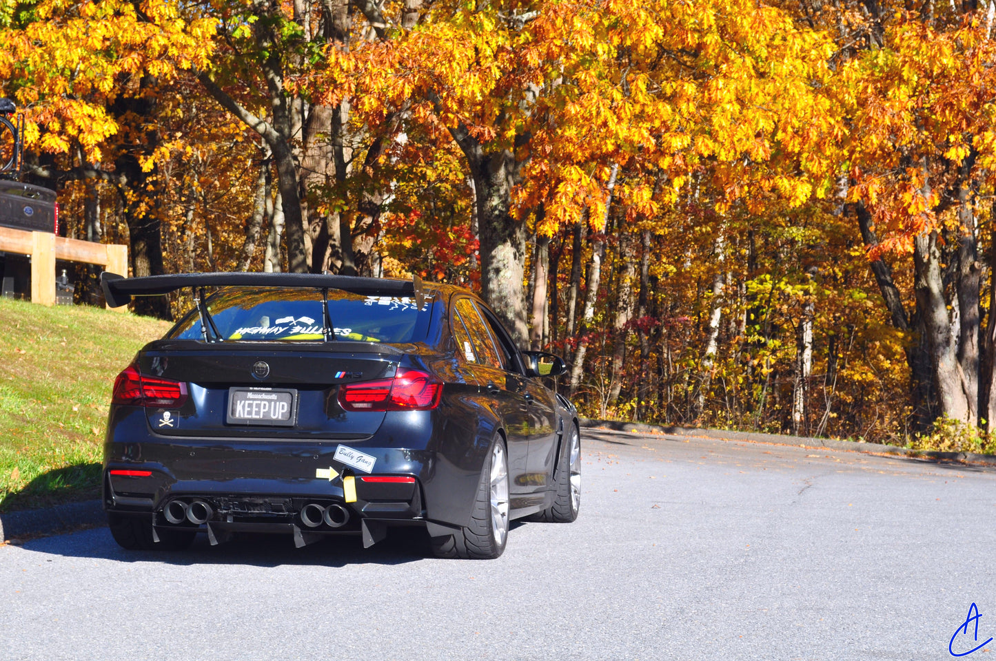 “Mohawk Trail” Run Decals